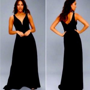 Lulu's V-Neck Chiffon A-Line Gown dress pleating bridesmaid maxi black medium